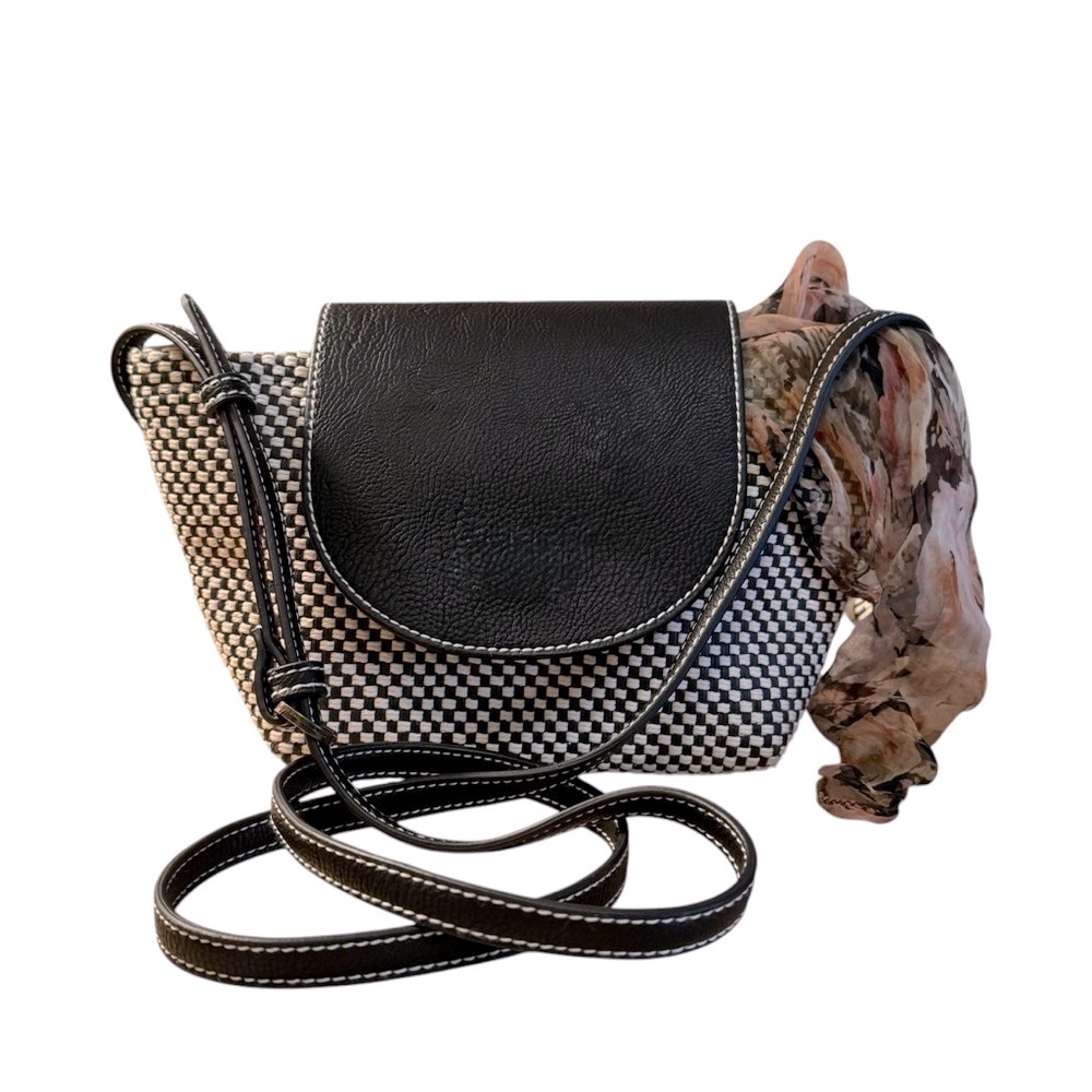 Universal Thread Black and Cream Woven Checked Fabric Crossbody Clutch Purse OS
